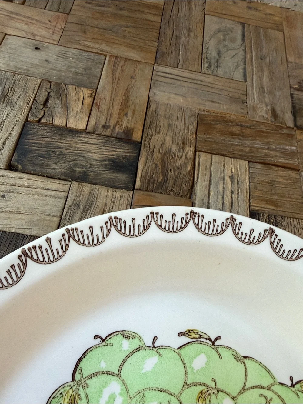 Vintage Ceramic Apple Pie Recipe Serving Pie Plate in Cream and Green